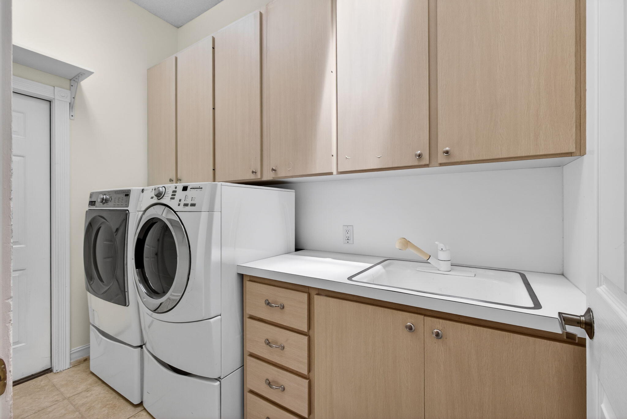 GARDEN OAKS 1 - Residential