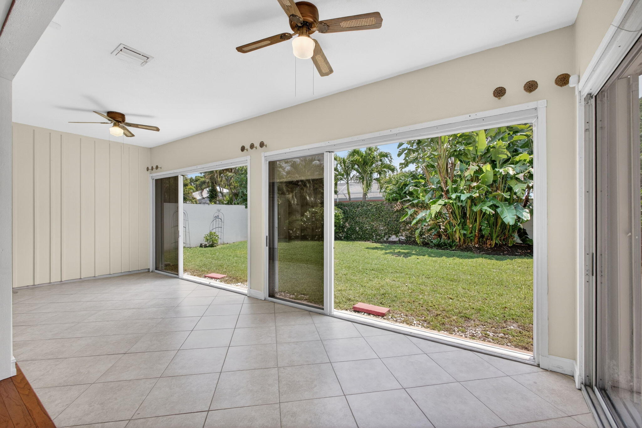GARDEN OAKS 1 - Residential