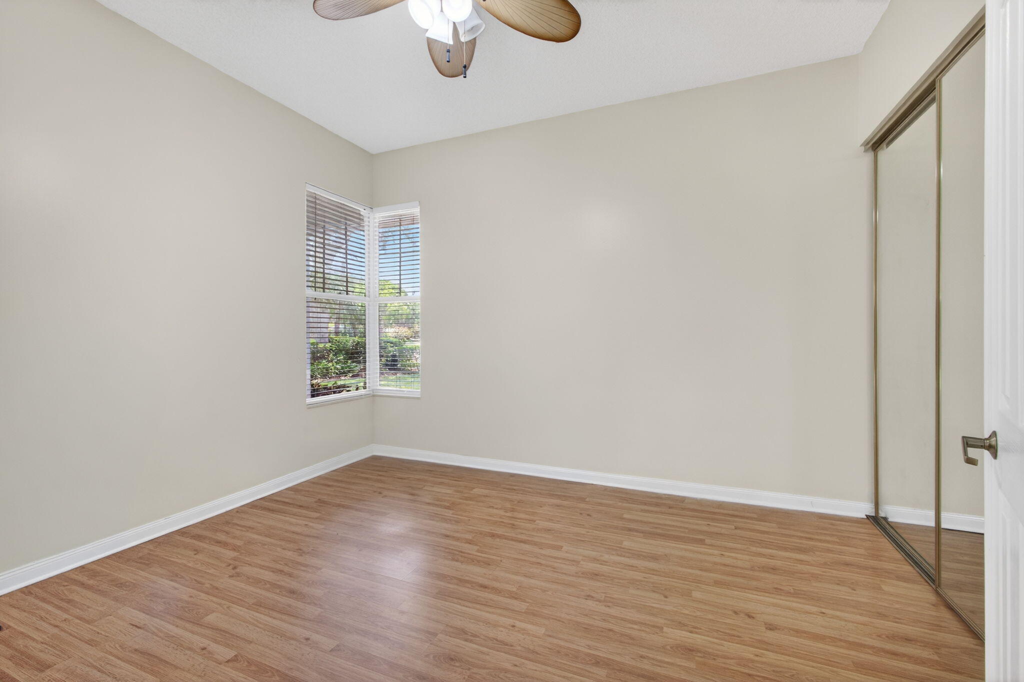 GARDEN OAKS 1 - Residential