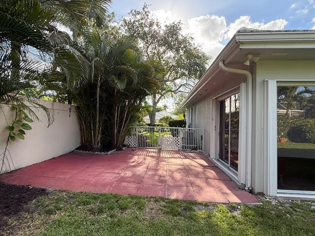 8773 Wakefield Drive