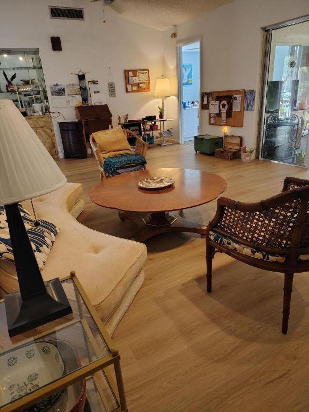 Photo of 125 Ramblewood Circle, Royal Palm Beach, FL 33411 (MLS # R11147047)