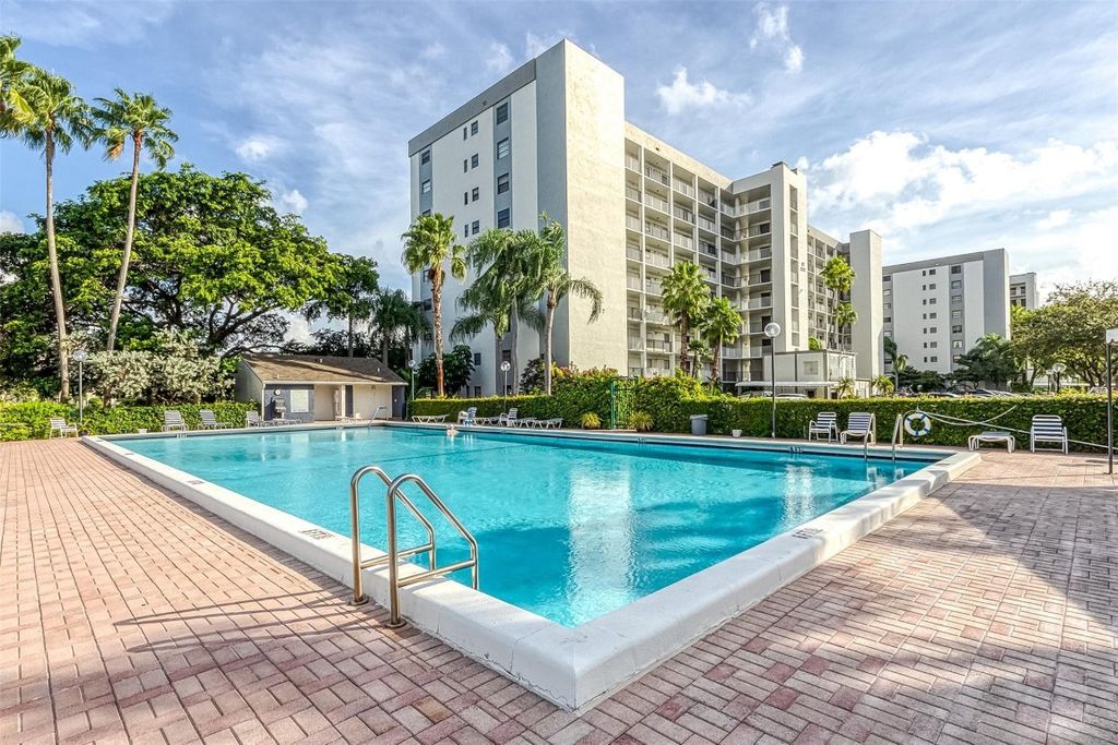 Photo of 2217 Cypress Island Drive #303, Pompano Beach, FL 33069 (MLS # F10535485)