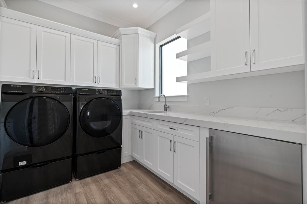 YACHT CLUB - Residential