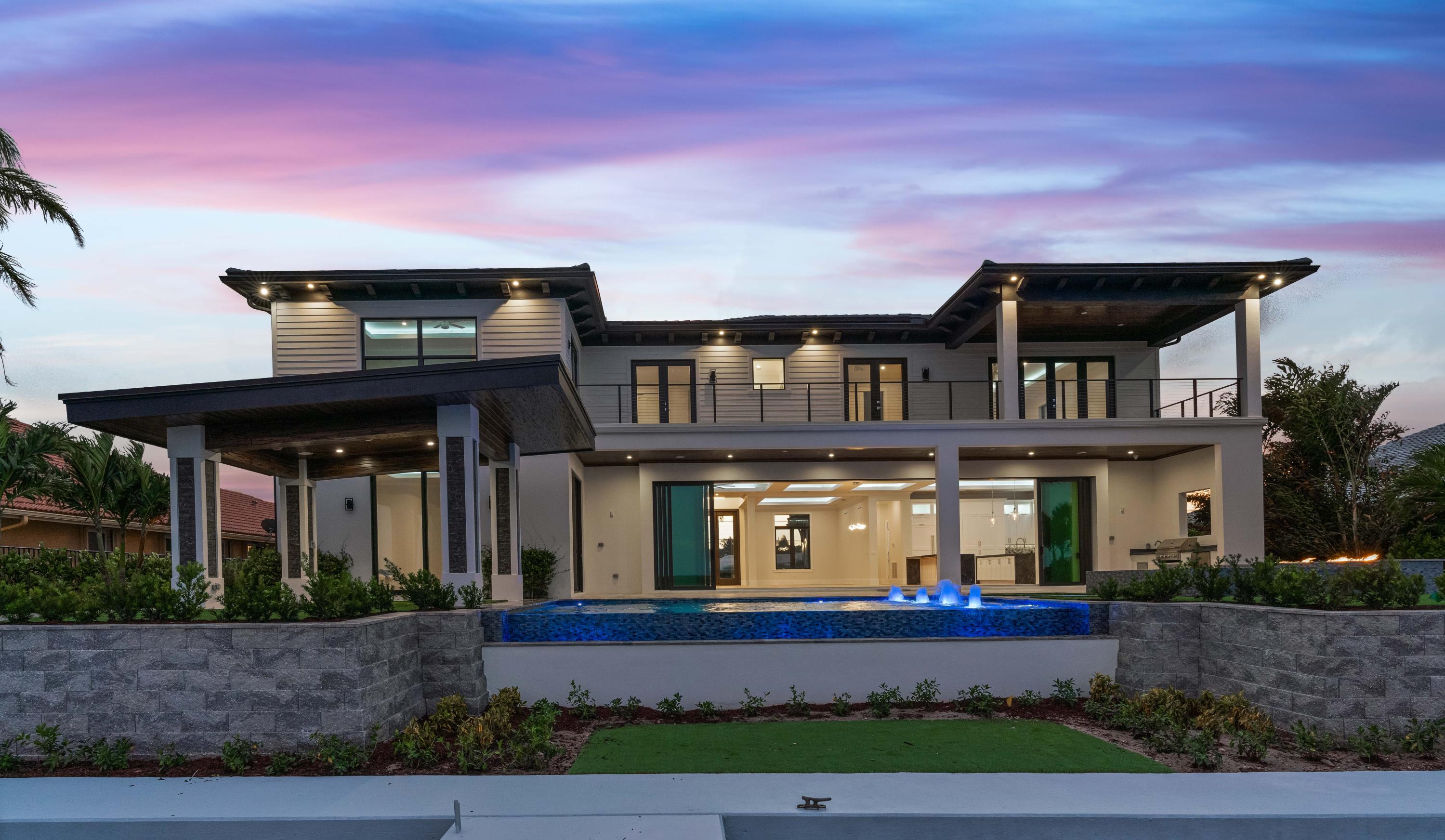 YACHT CLUB - Residential