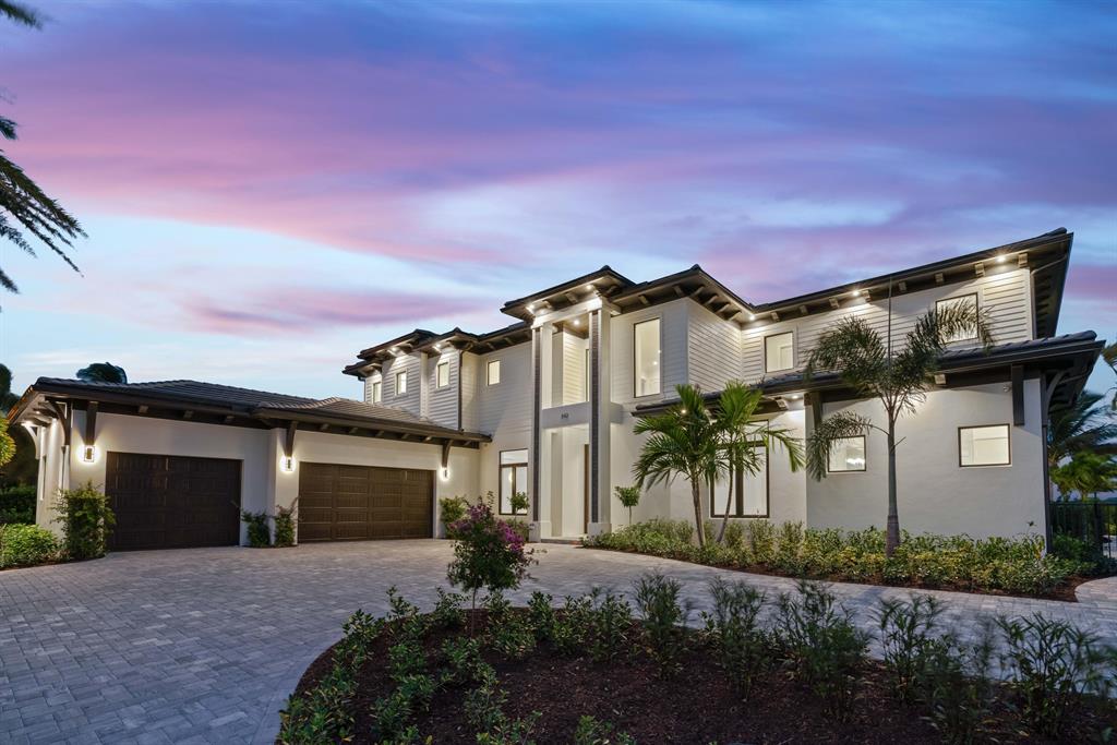 YACHT CLUB - Residential