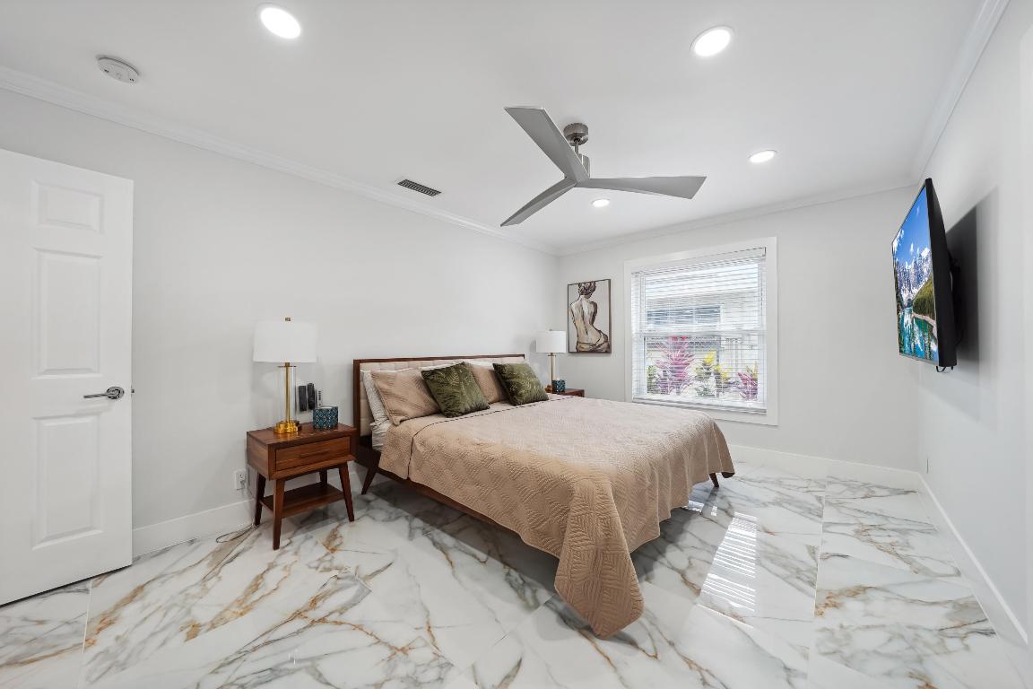 PALM BEACH GARDENS 6 - Residential Lease