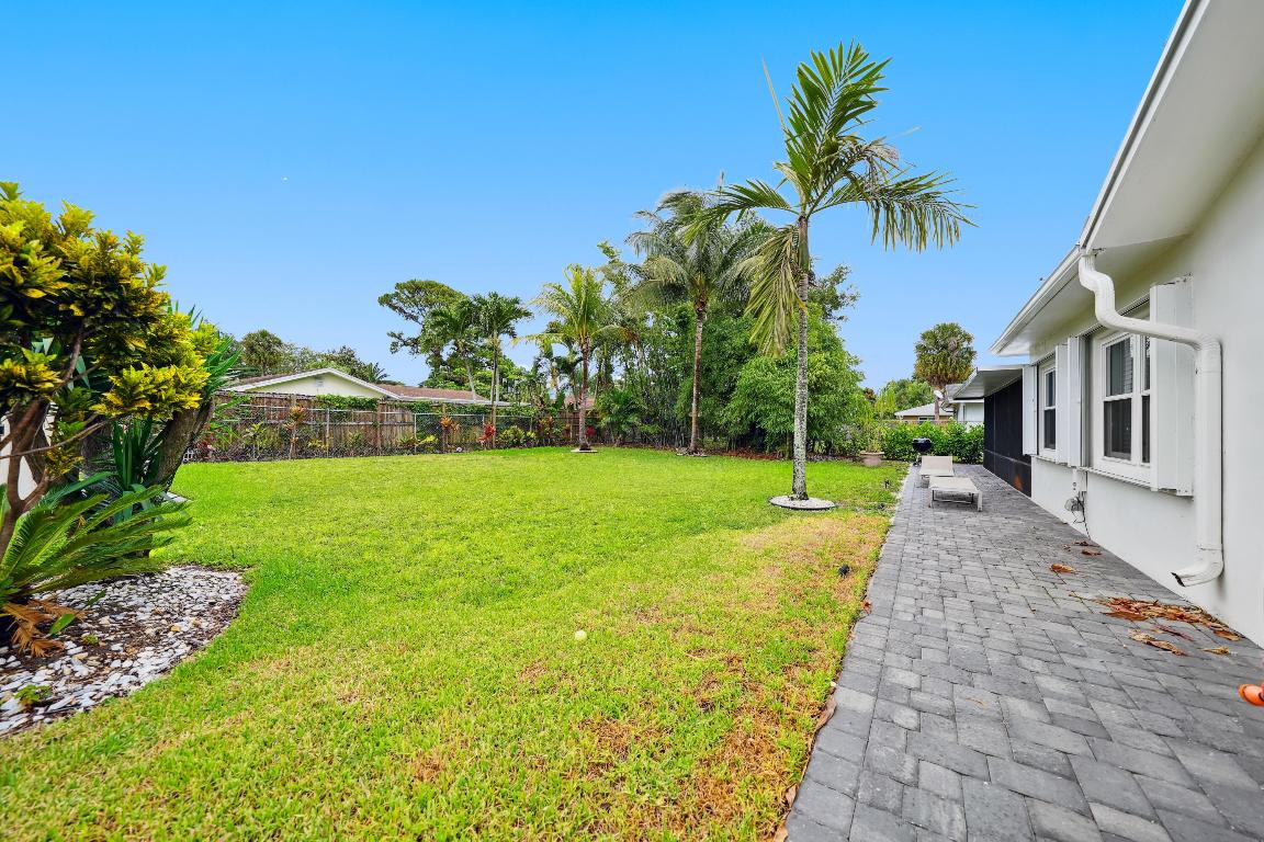 PALM BEACH GARDENS 6 - Residential Lease