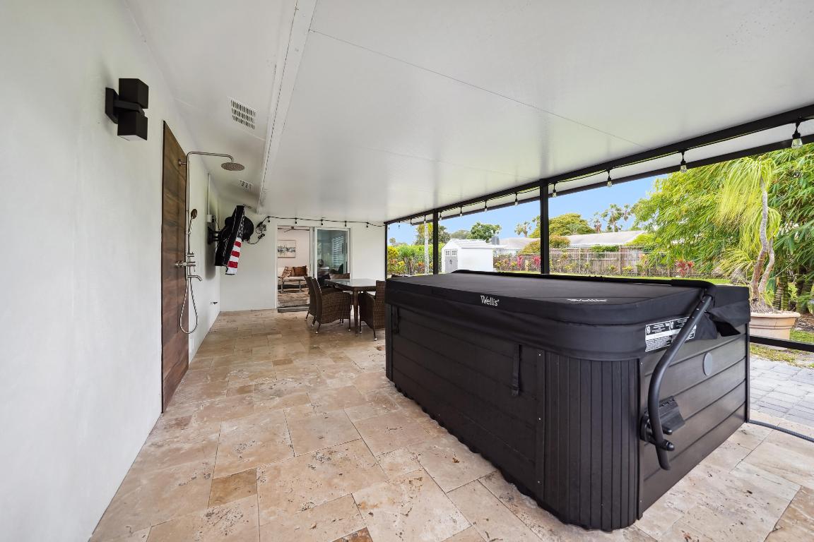 PALM BEACH GARDENS 6 - Residential Lease