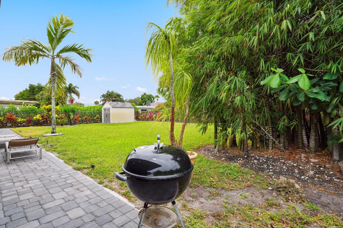 PALM BEACH GARDENS 6 - Residential Lease