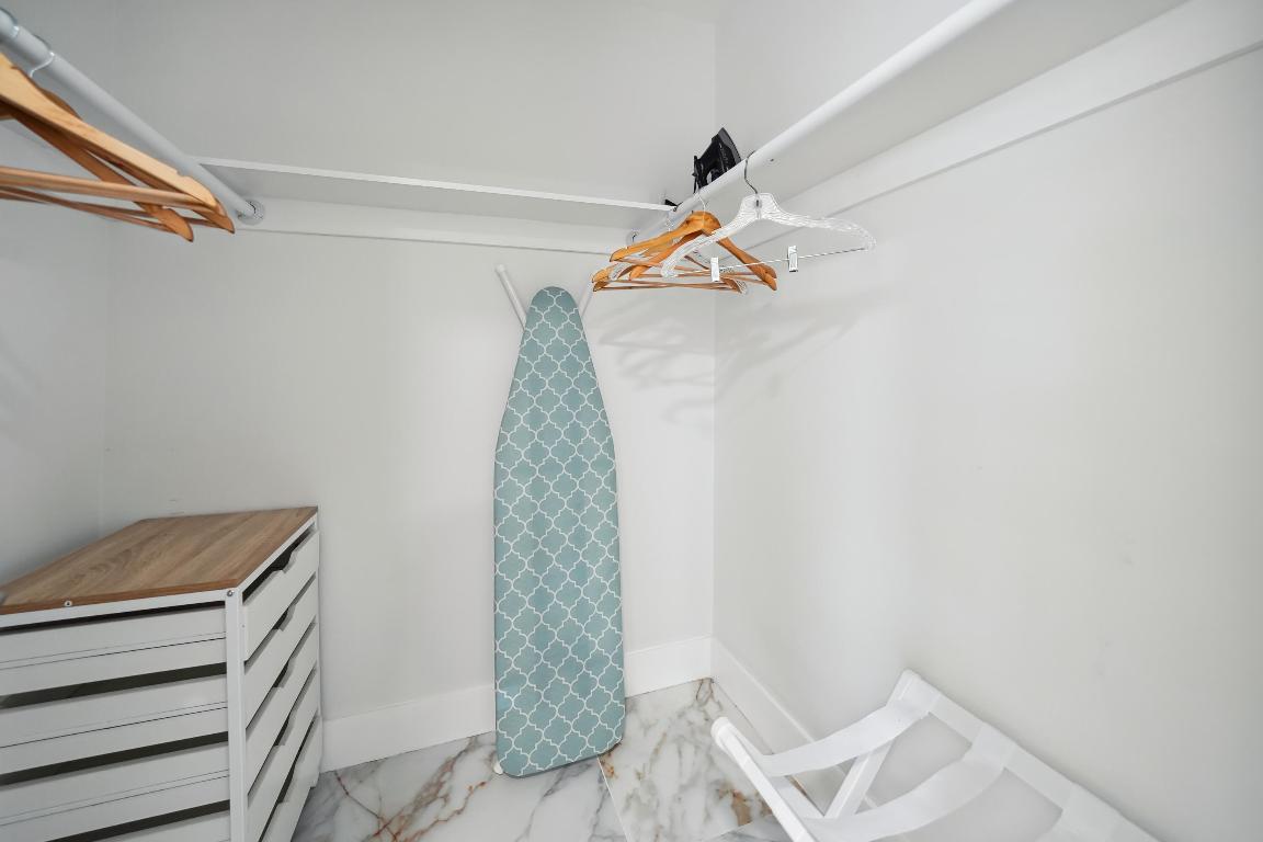 PALM BEACH GARDENS 6 - Residential Lease