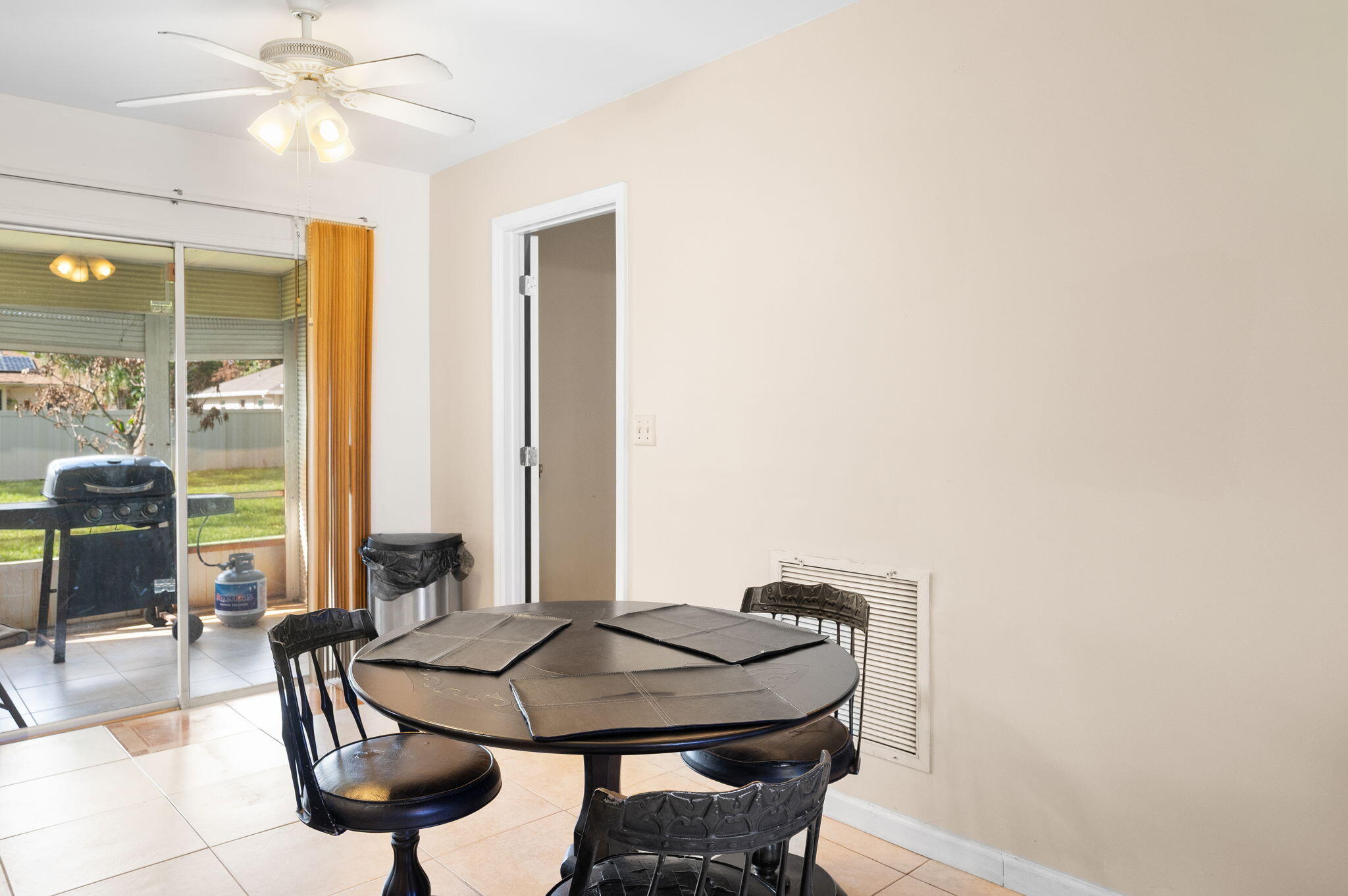 PORT ST LUCIE SECTION 13 - Residential