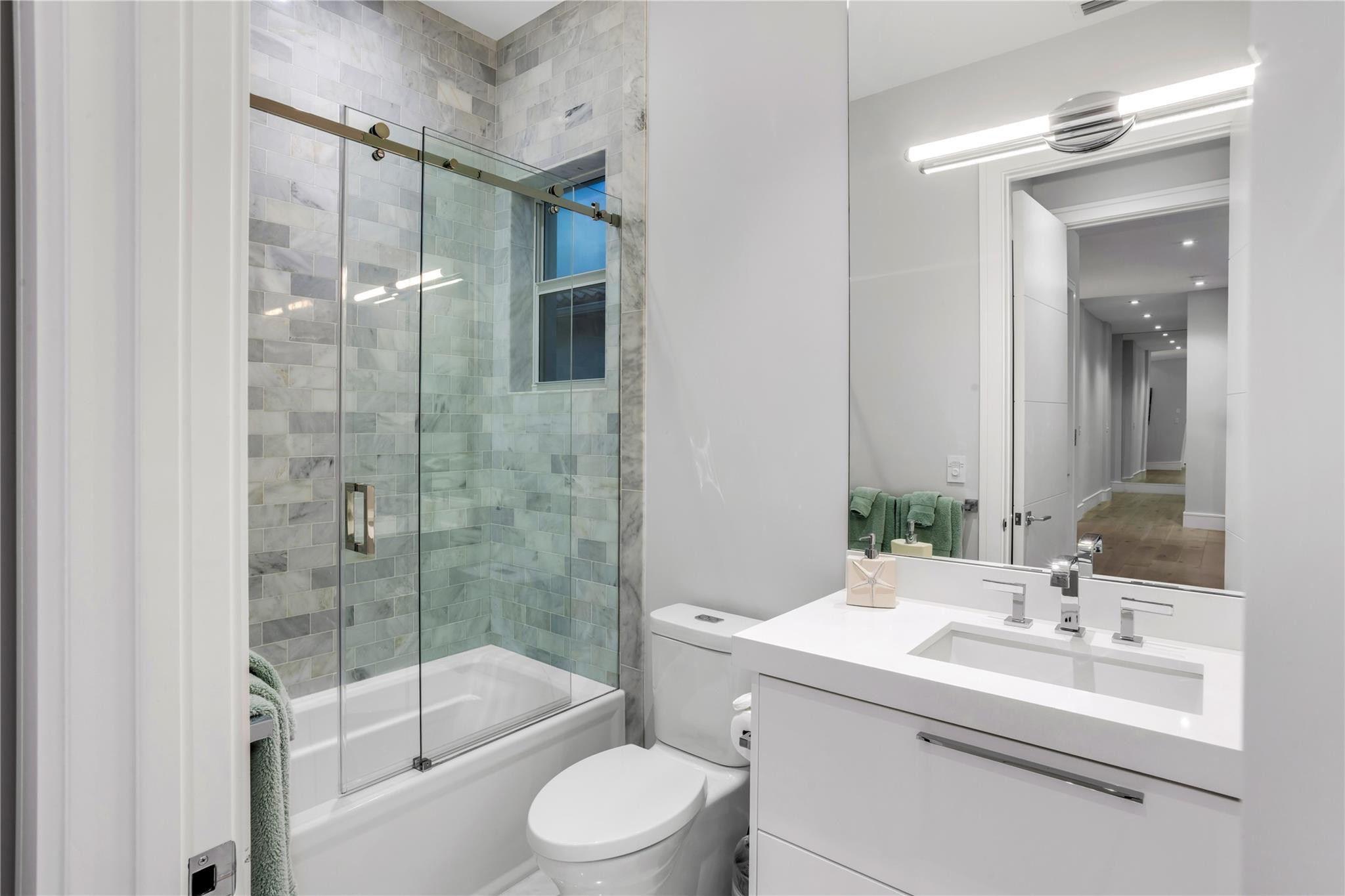 LAKE PLACID - Residential