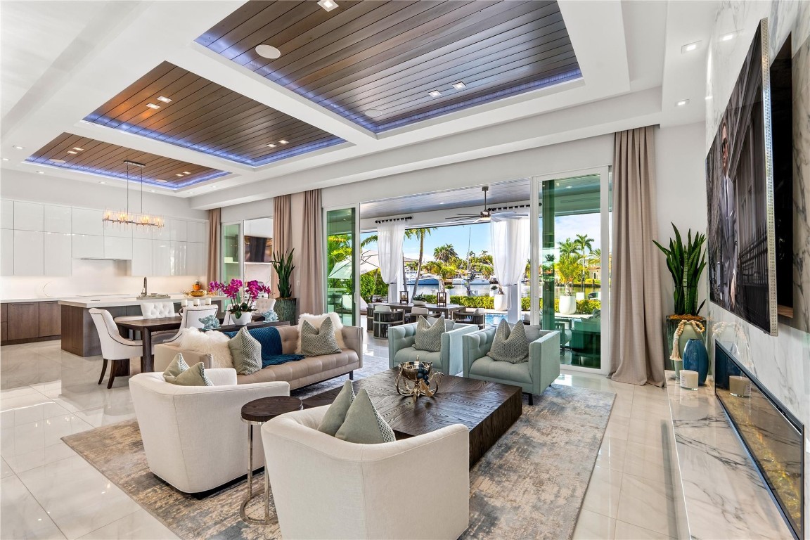 LAKE PLACID - Residential