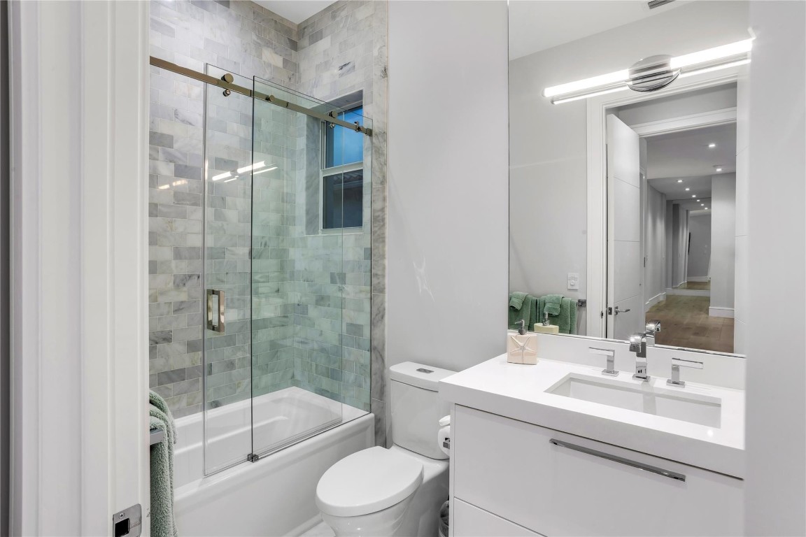 LAKE PLACID - Residential