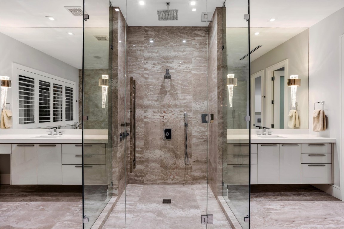 LAKE PLACID - Residential