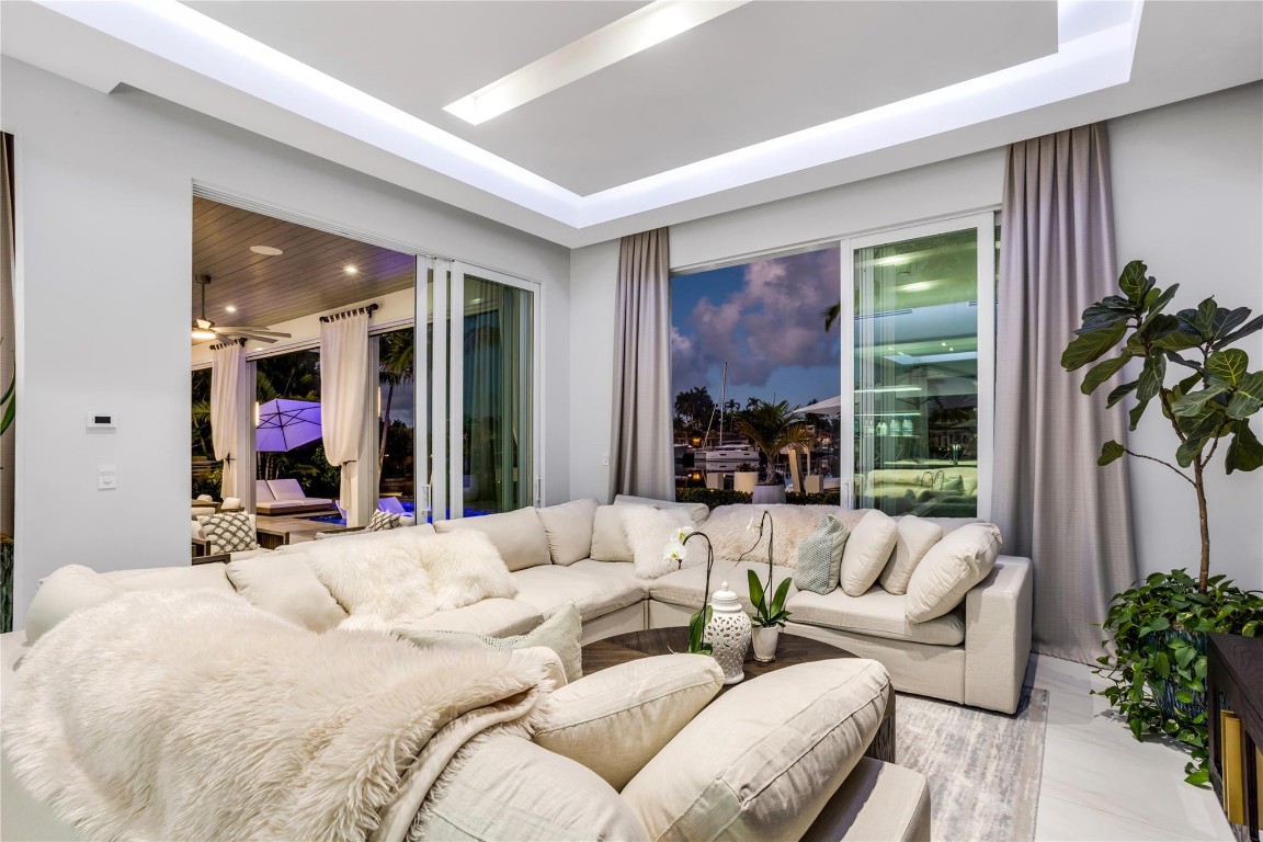 LAKE PLACID - Residential