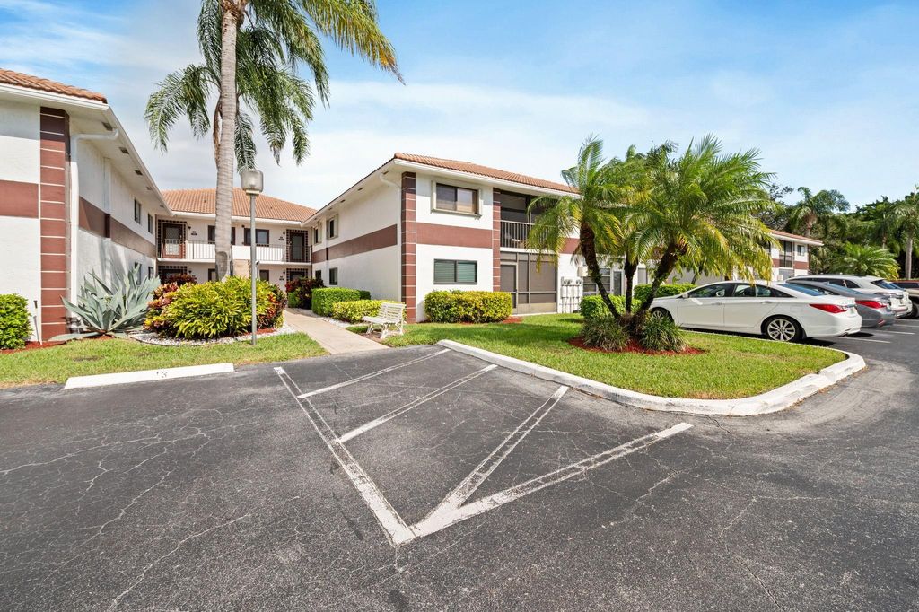 Photo of 15451 Pembridge Dr #206, Delray Beach, FL 33484 (MLS # F10541235)