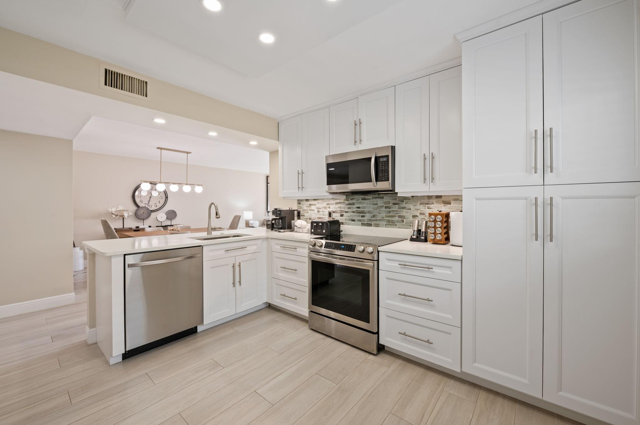 Lakes of Delray - Residential