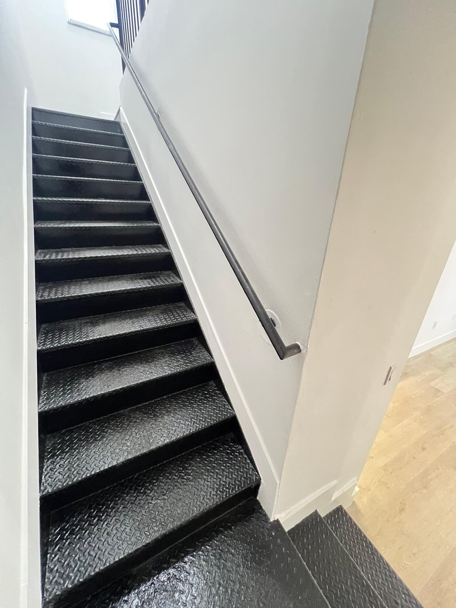ANGIE TOWN HOMES CONDO - Residential Lease