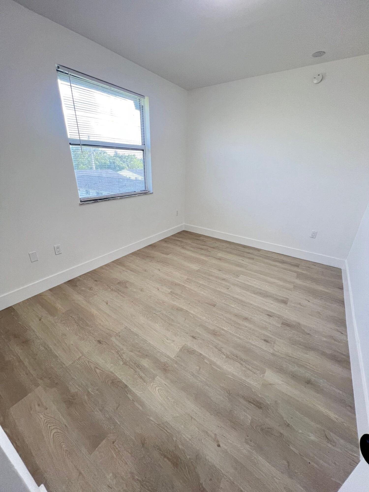 ANGIE TOWN HOMES CONDO - Residential Lease