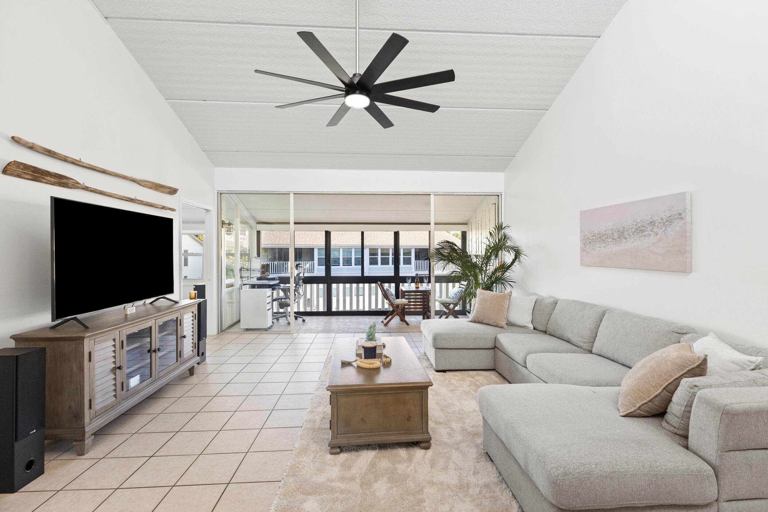 1456 NE Ocean Boulevard 9-202