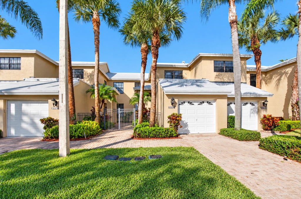 Photo of 22751 MANDEVILLE Place #F, Boca Raton, FL 33433 (MLS # B26094484)