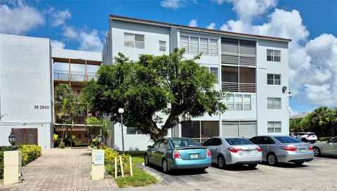 2840 Somerset Dr 208M Lauderdale Lakes FL 33311