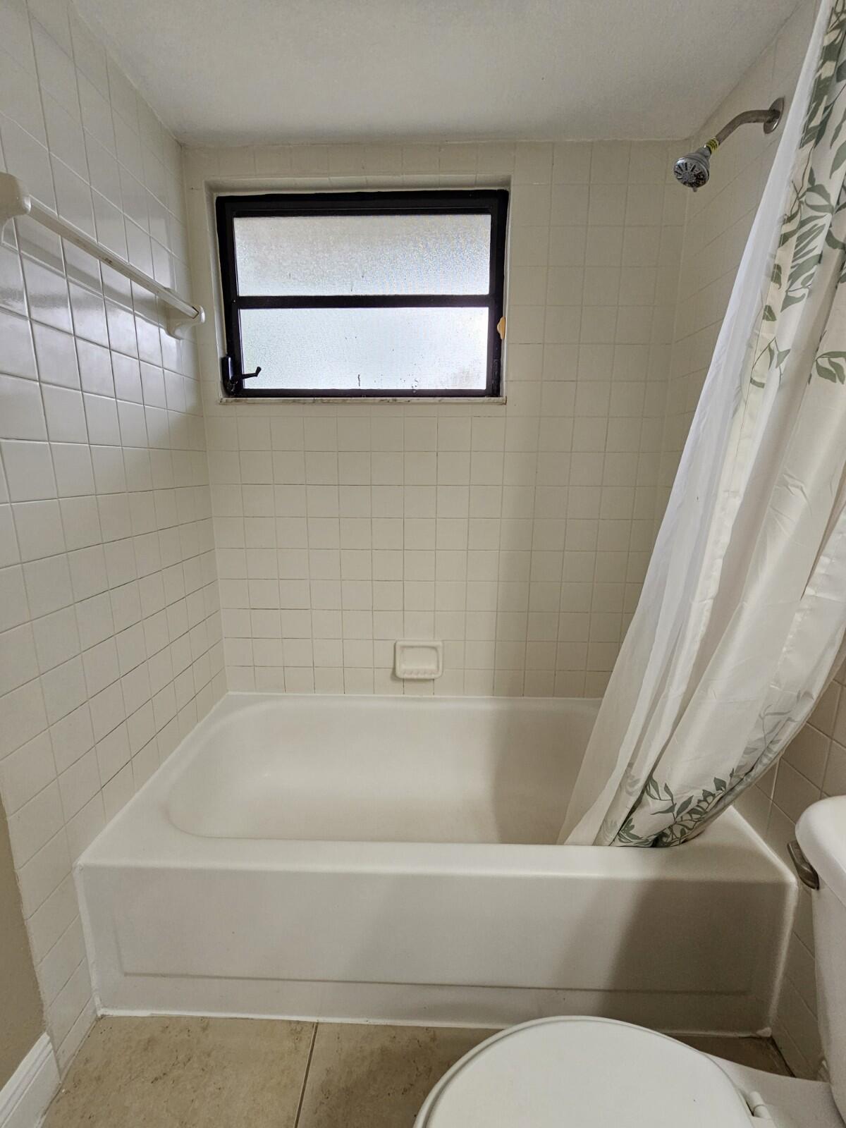 PALM BEACH PLACE CONDO - Residential Lease