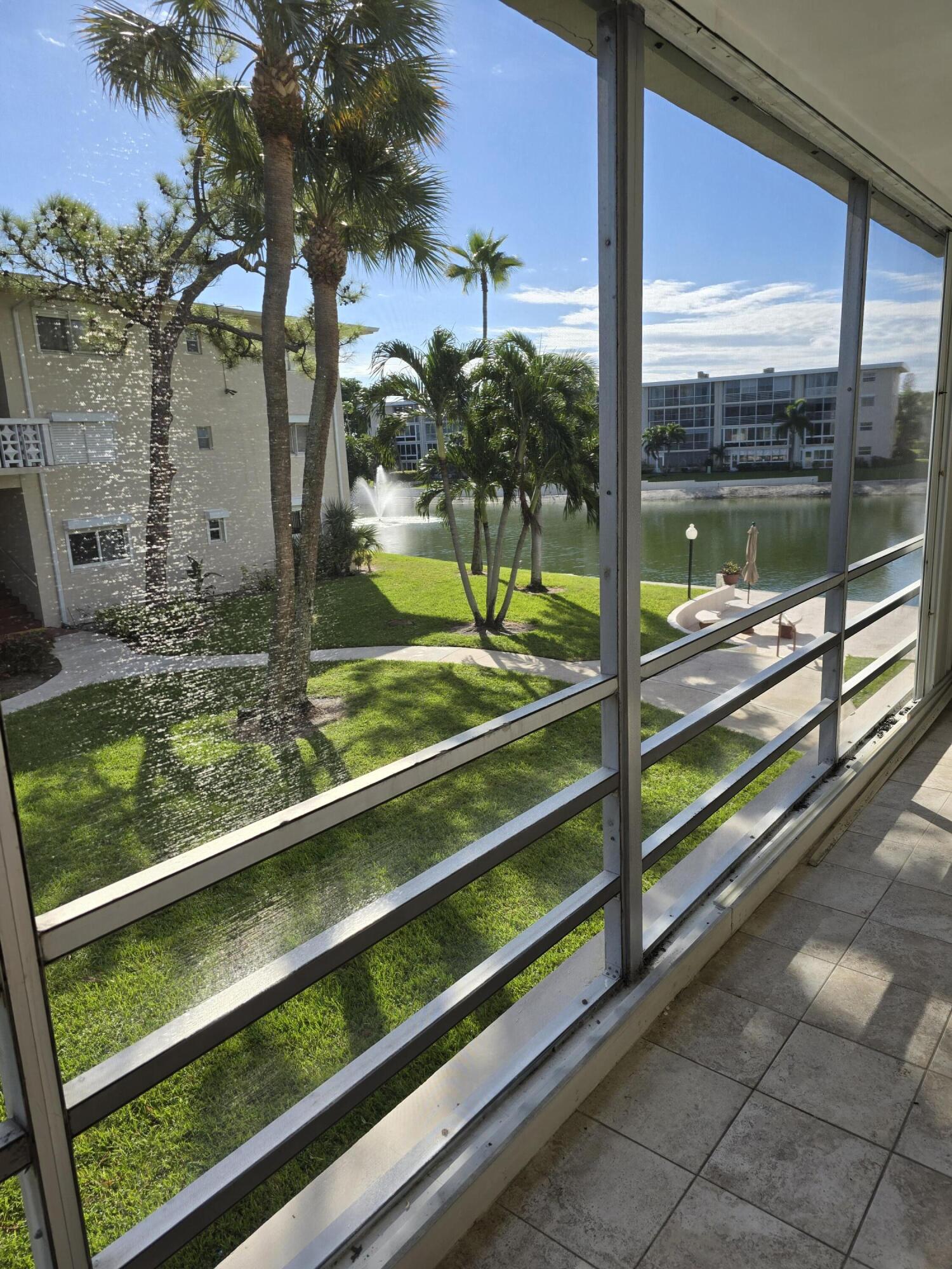 LAKE CLARKE GARDENS CONDO 8 - Residential