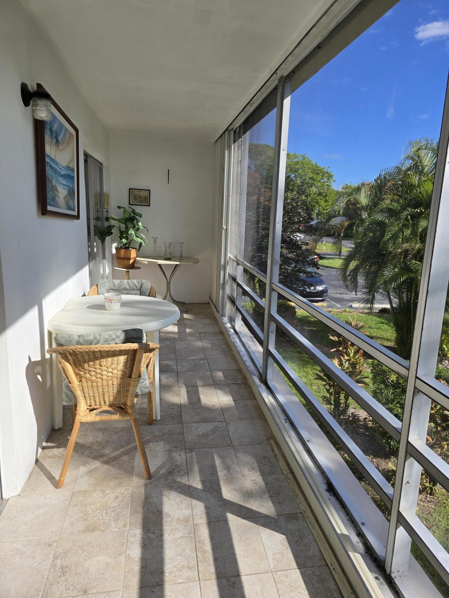 LAKE CLARKE GARDENS CONDO 8 - Residential