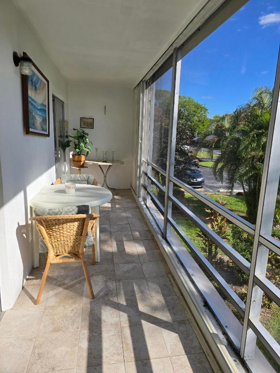 LAKE CLARKE GARDENS CONDO 8 - Residential