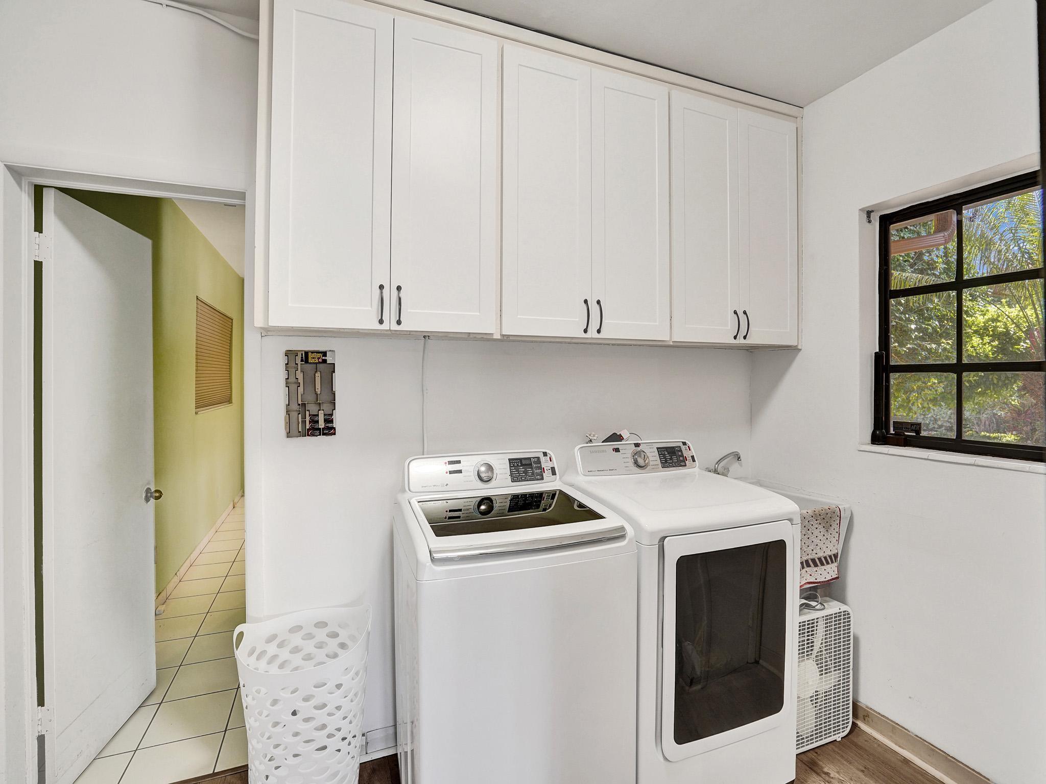 Ocean Side Sec Isle Norma - Residential