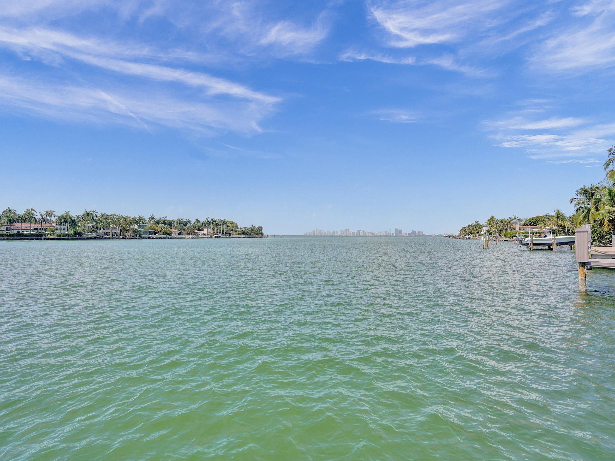 Ocean Side Sec Isle Norma - Residential