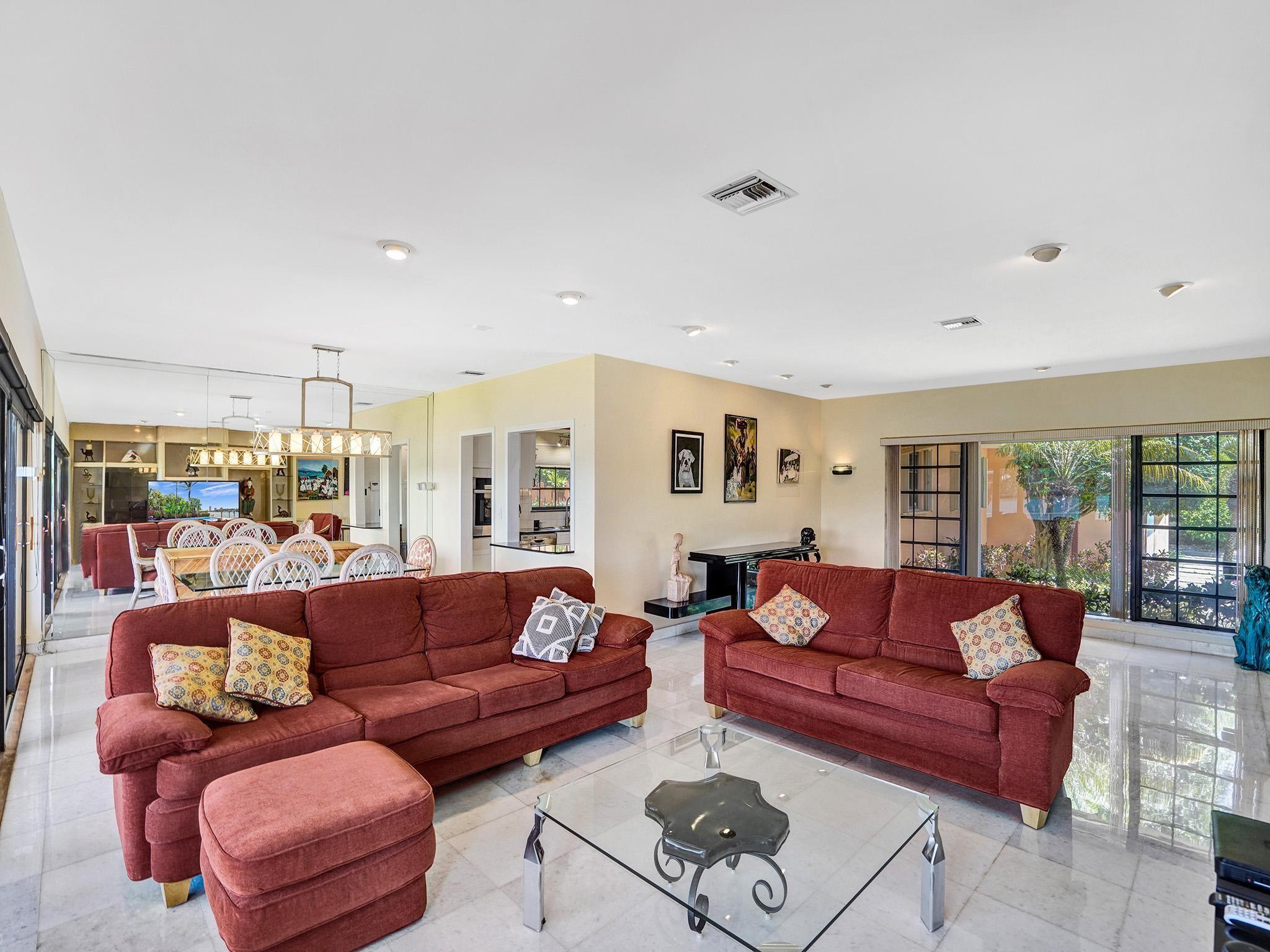 Ocean Side Sec Isle Norma - Residential