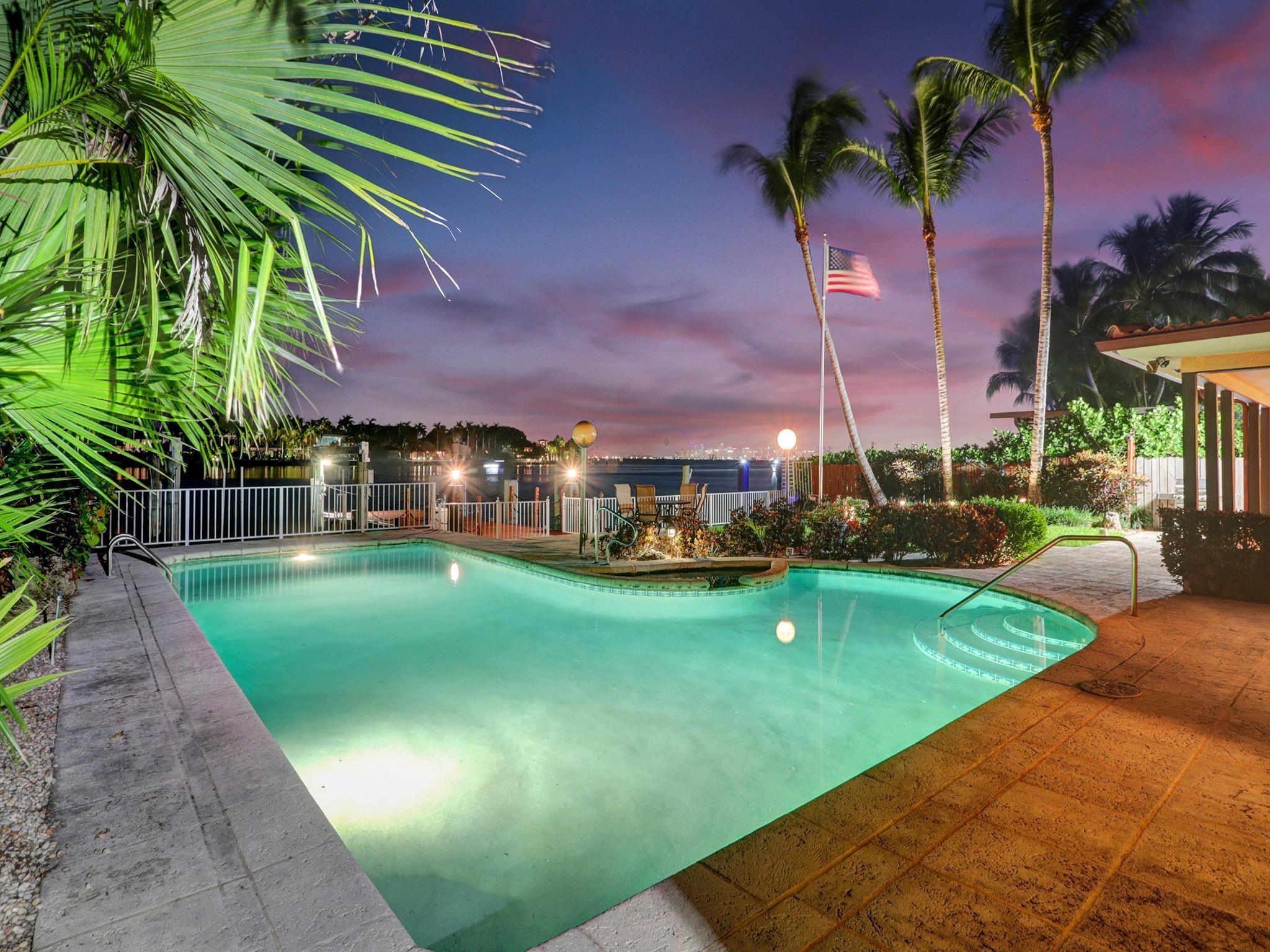 Ocean Side Sec Isle Norma - Residential