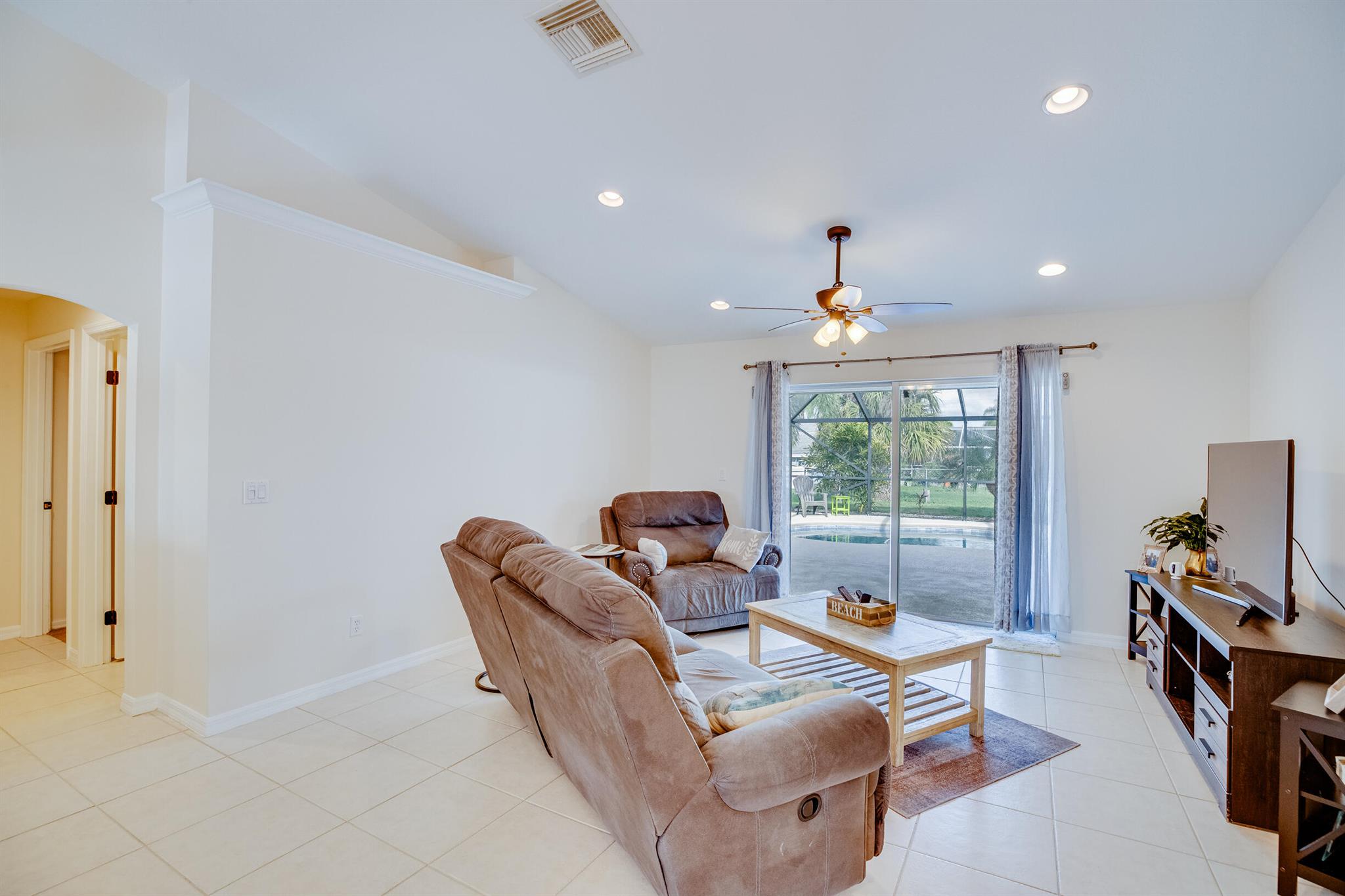 PORT ST LUCIE SECTION 26 - Residential