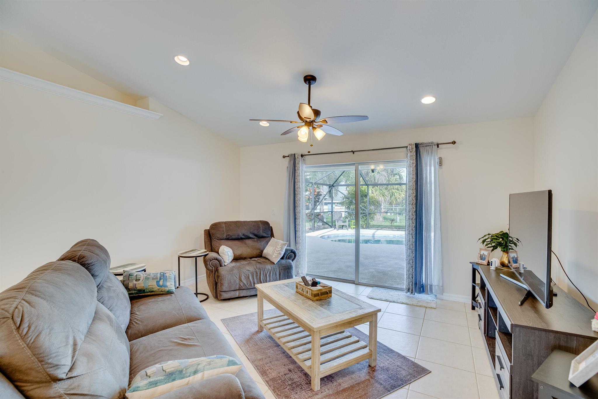 PORT ST LUCIE SECTION 26 - Residential