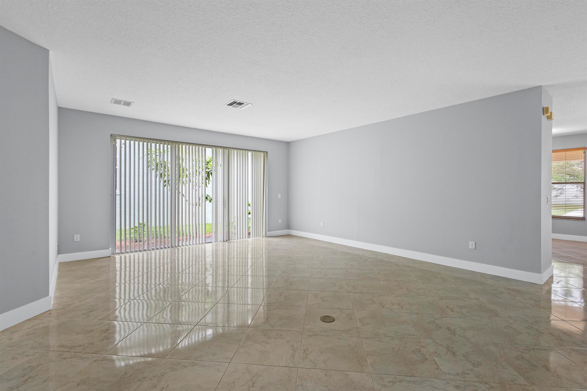 2174 Balsan Way