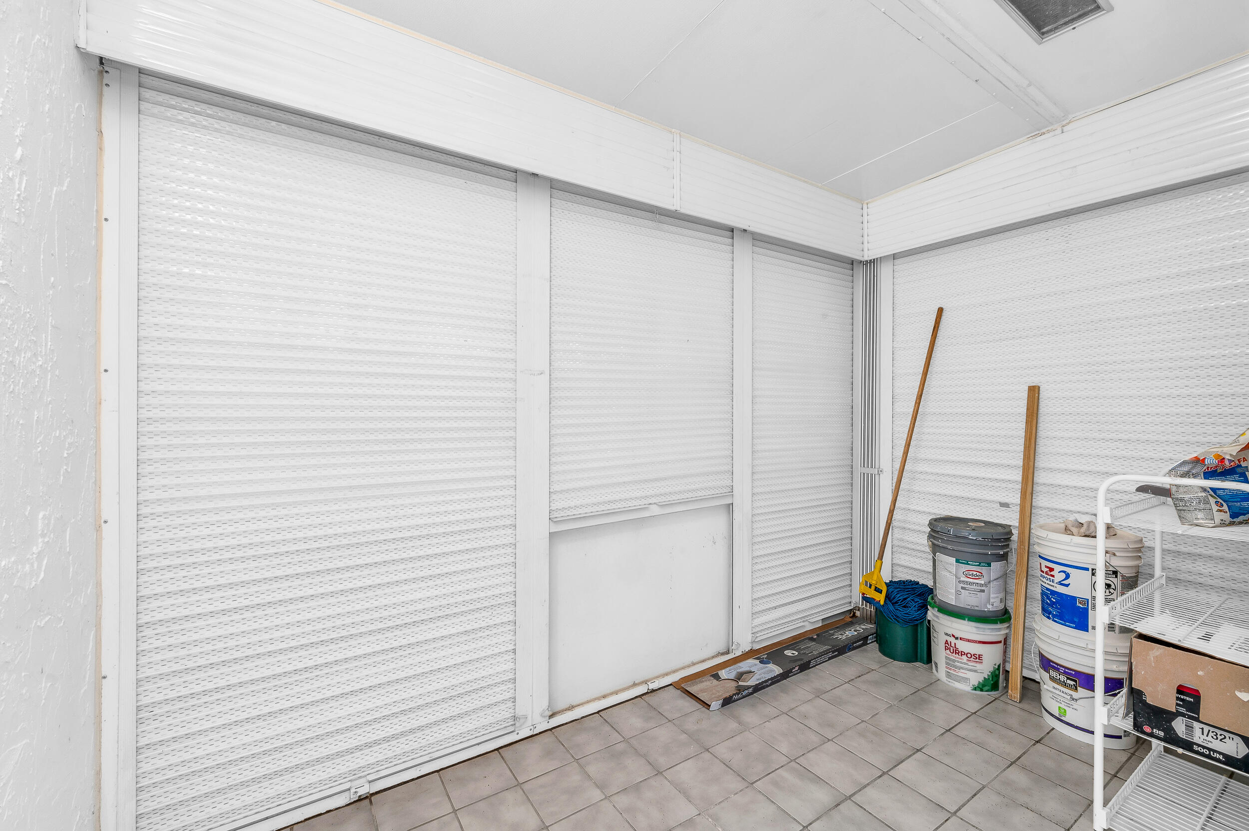 PALM GREENS AT VILLA DEL RAY CONDO II - Residential Lease