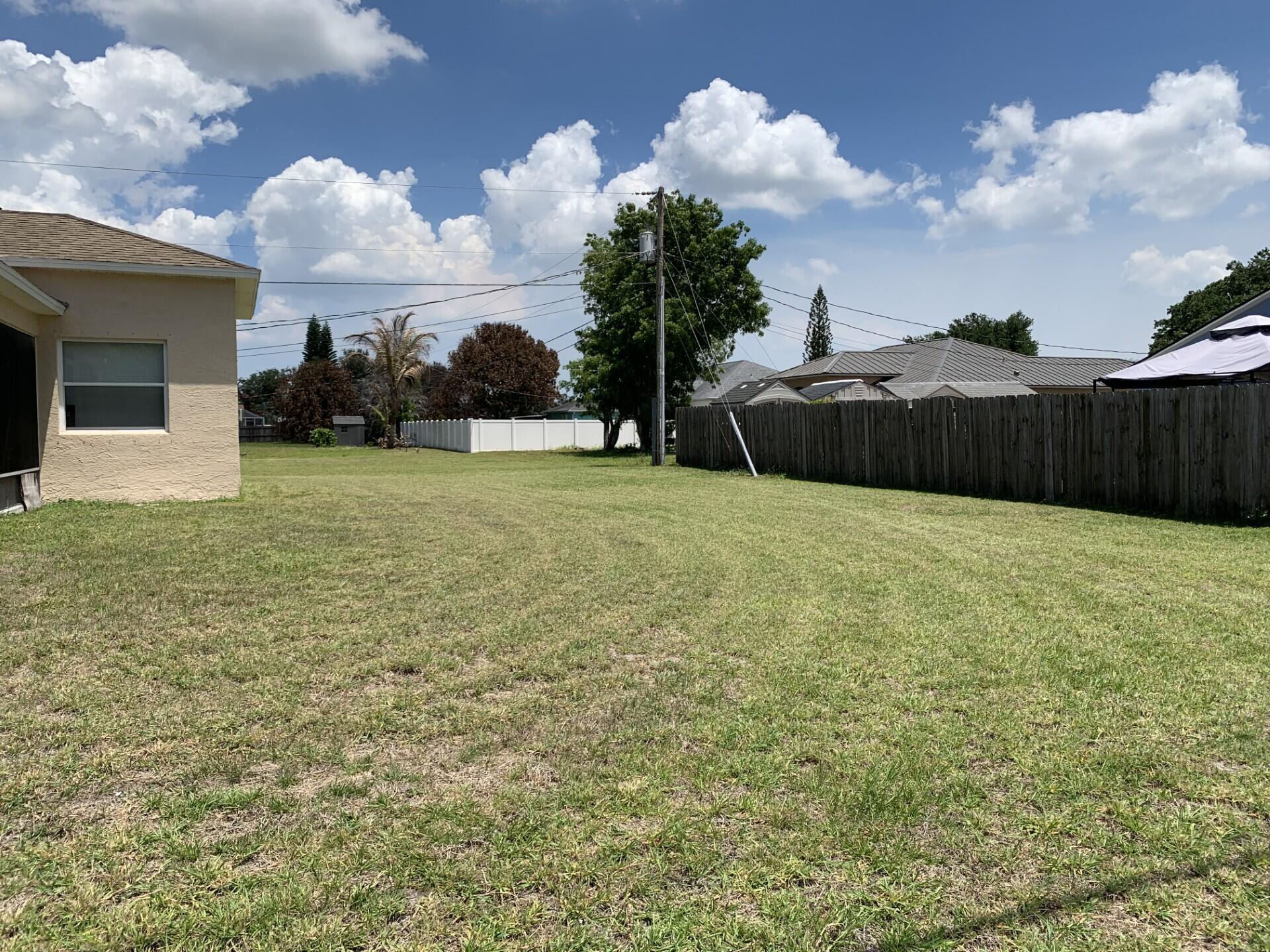 PORT ST LUCIE SECTION 9 - Residential