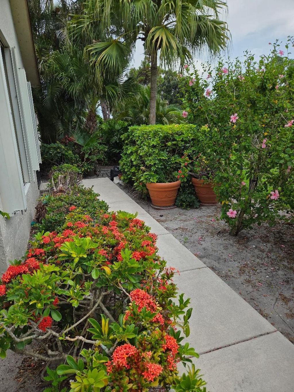 Photo of 1305 NW 29th Avenue #D, Delray Beach, FL 33445 (MLS # R11163850)