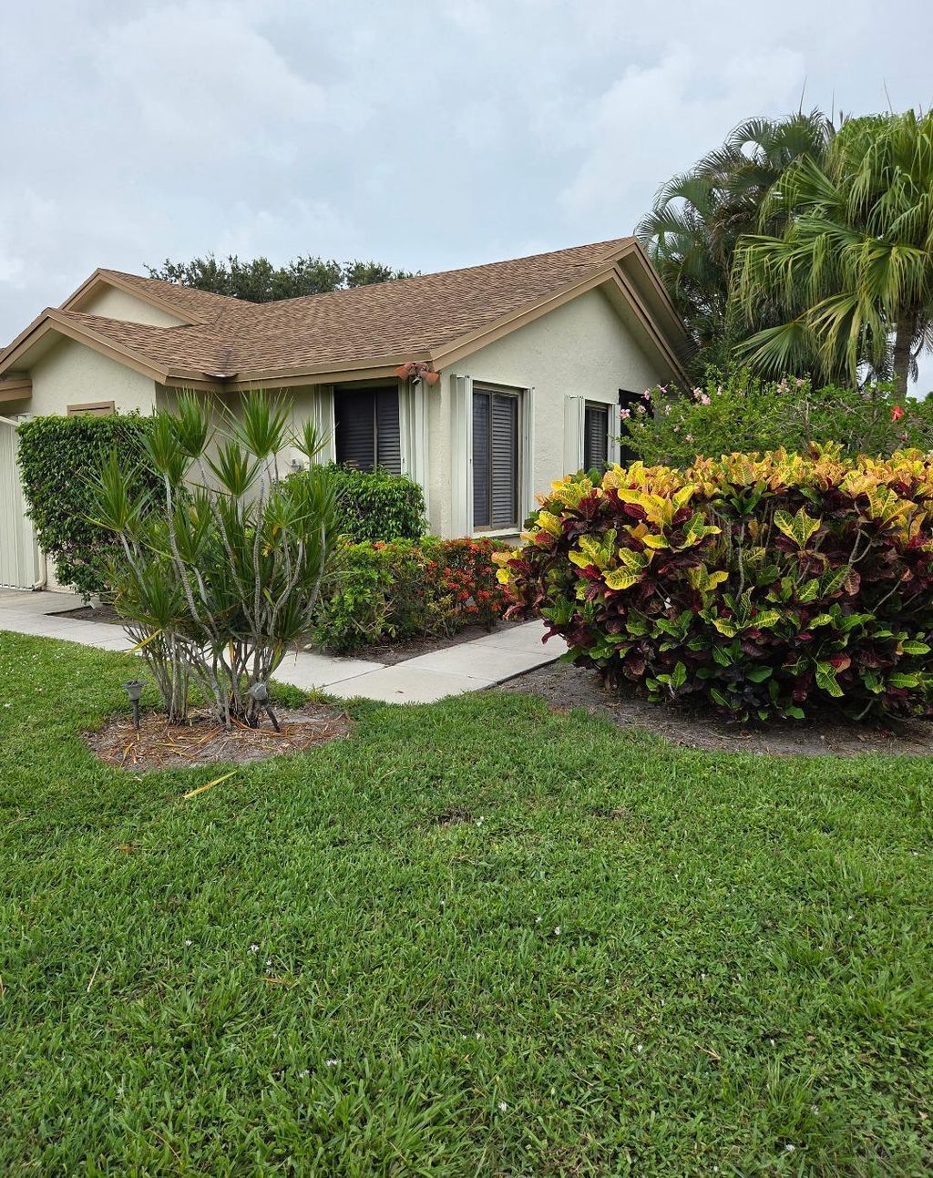 Photo of 1305 NW 29th Avenue #D, Delray Beach, FL 33445 (MLS # R11163850)