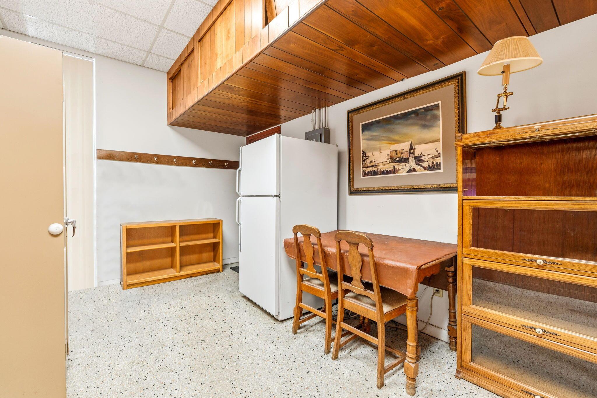 WATKINS & SMITH SUBDIVISI - Commercial Sale