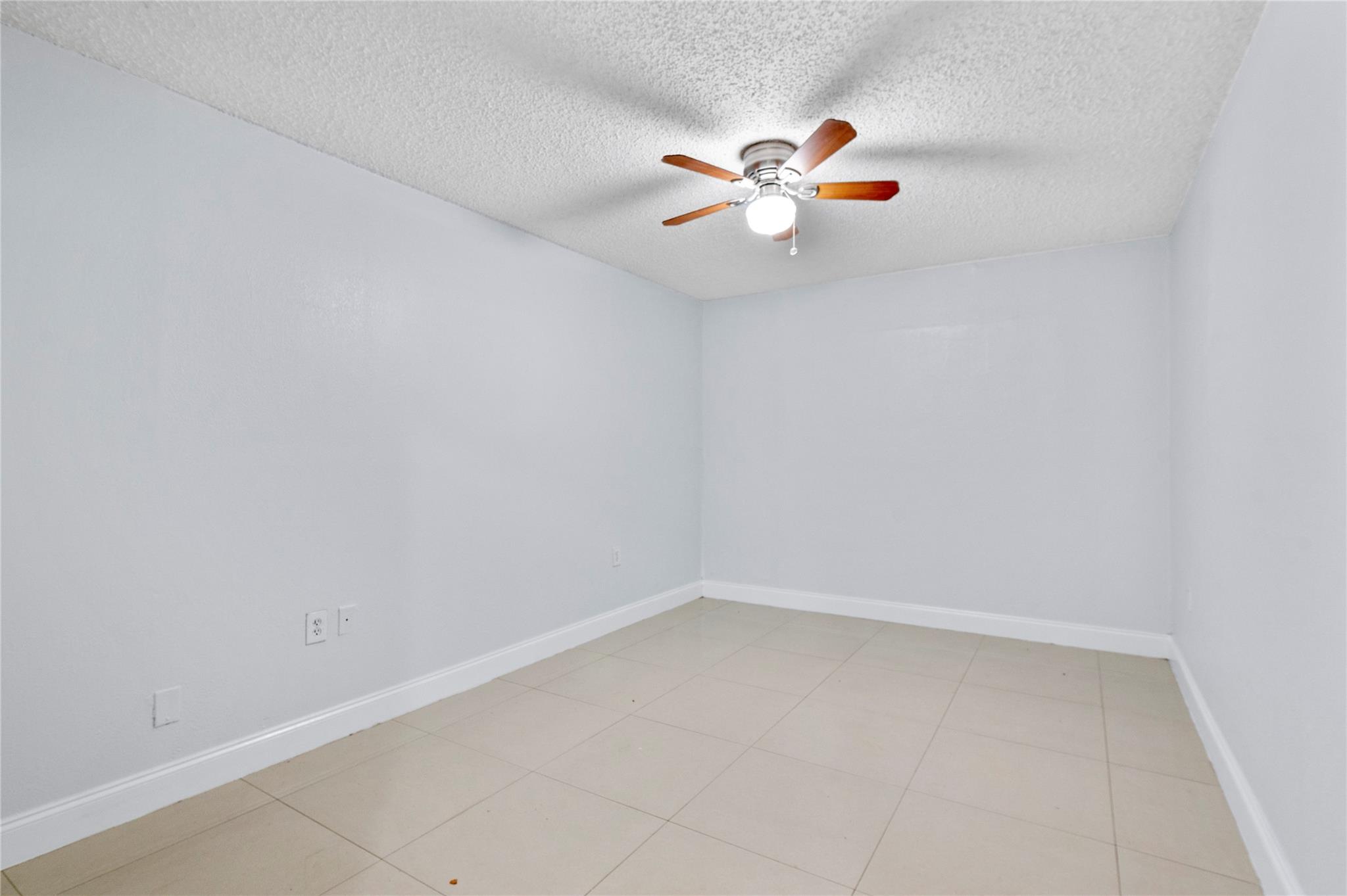 Kimberly Village Sec Thre - Residential Lease