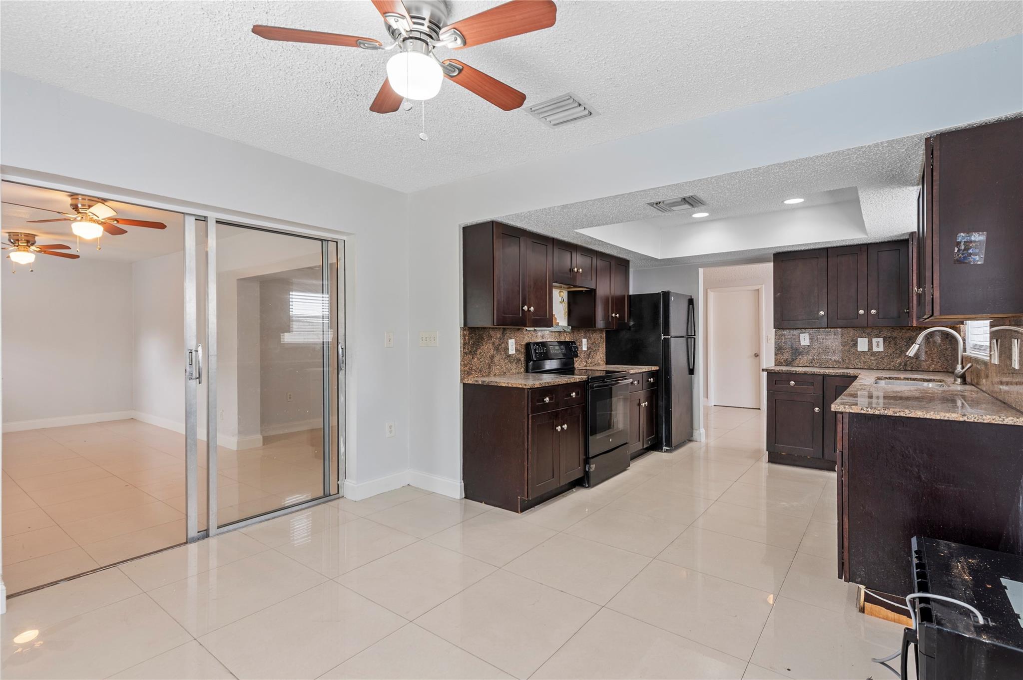 Kimberly Village Sec Thre - Residential Lease