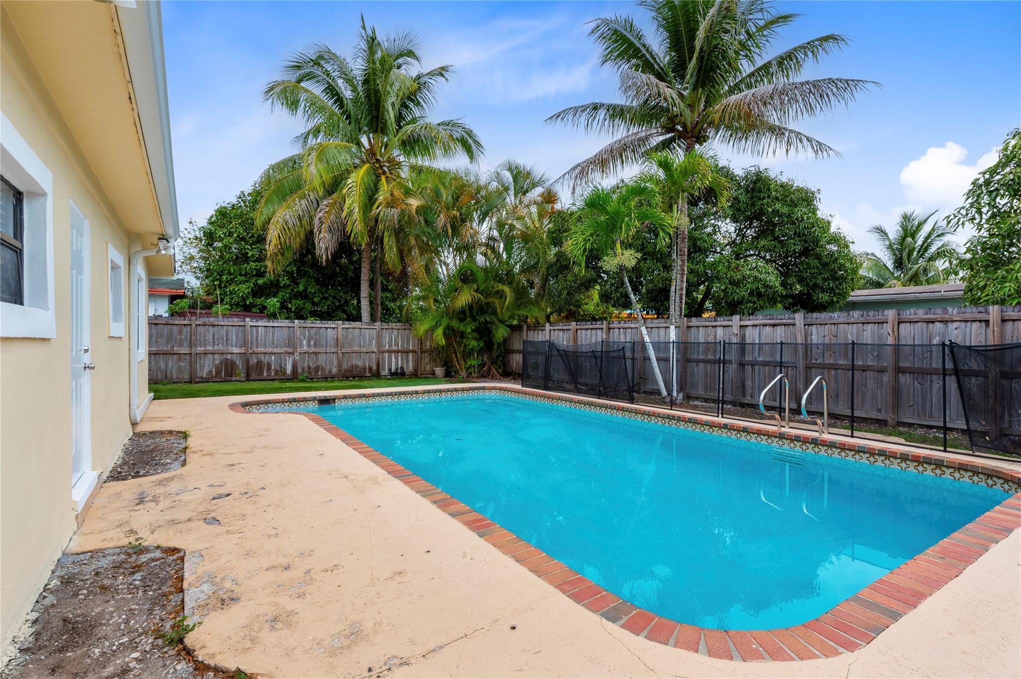 Kimberly Village Sec Thre - Residential Lease