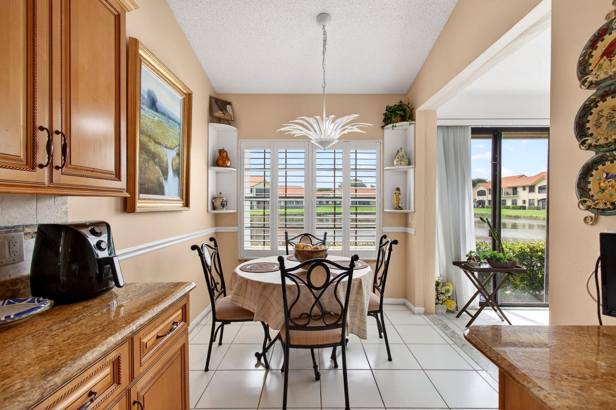 HARBOURS AT ABERDEEN CONDO - Residential