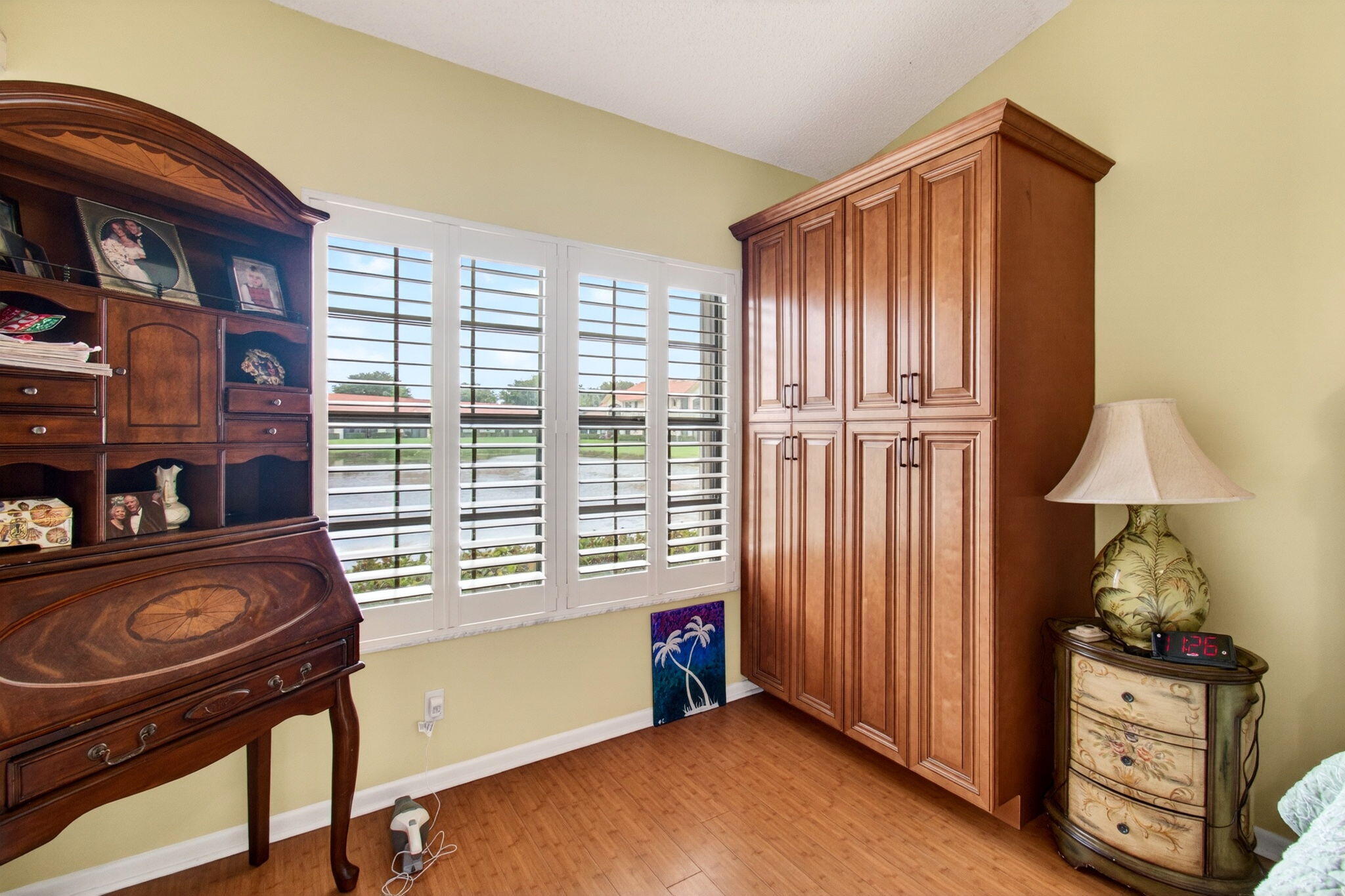 HARBOURS AT ABERDEEN CONDO - Residential