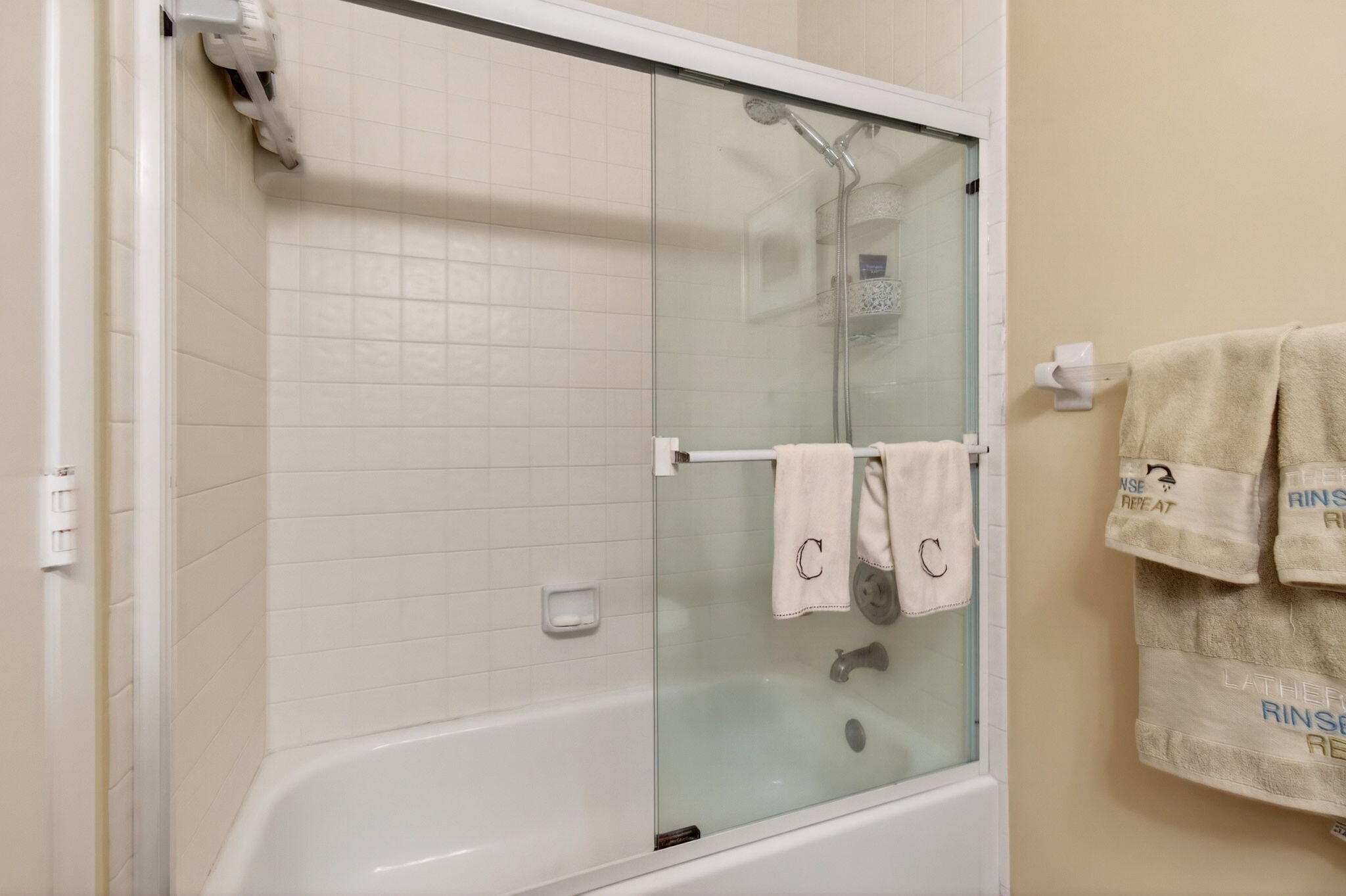 HARBOURS AT ABERDEEN CONDO - Residential