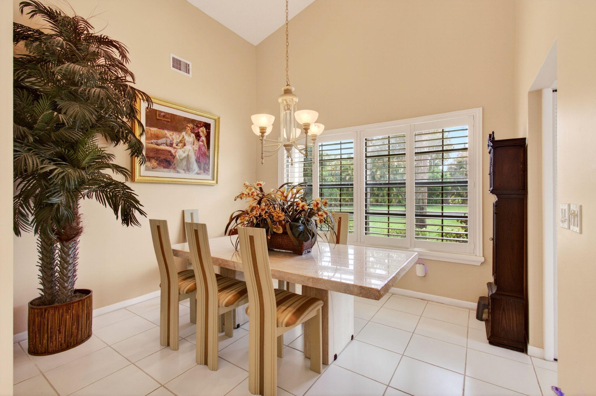 HARBOURS AT ABERDEEN CONDO - Residential